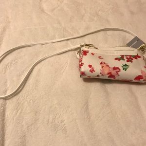Cross body purse